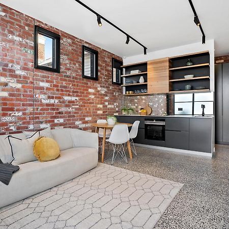 The Pix - Industrial Chic At Its Best Geelong West エクステリア 写真